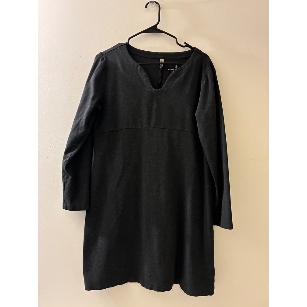 Royal Robbins Womens SIze Medium Gray Long Sleeve V-Neck Heavyweight Dress